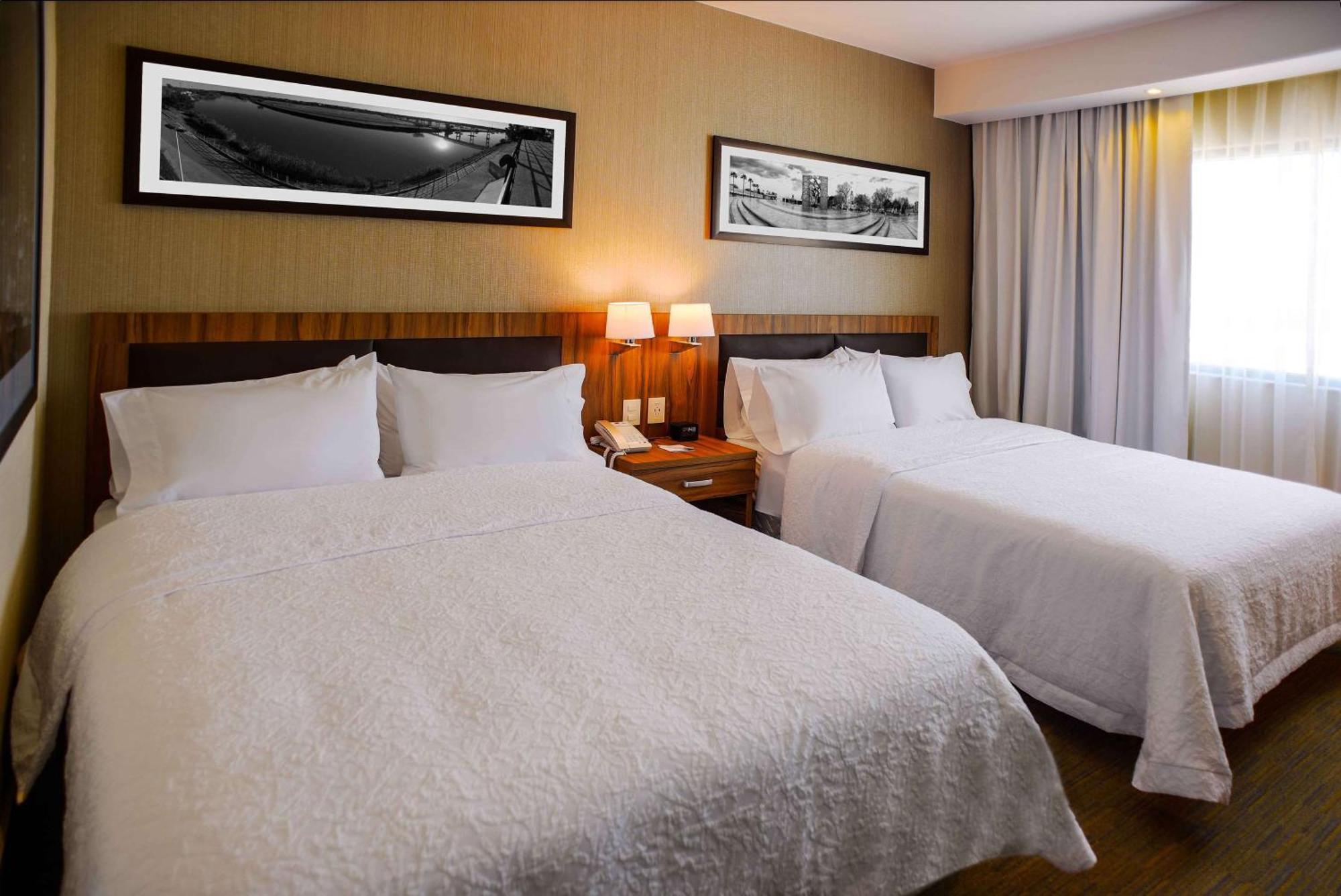 Hampton Inn Piedras Negras Exterior foto